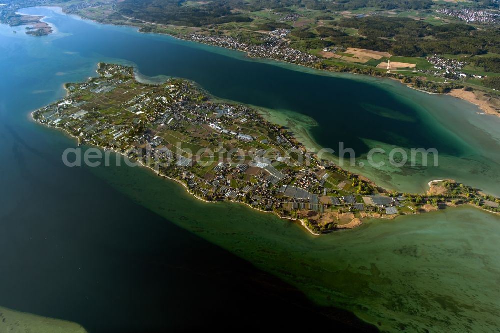 Aerial photograph Reichenau - Reichenau Island in the Lake Constance in Reichenau in the state Baden-Wuerttemberg, Germany