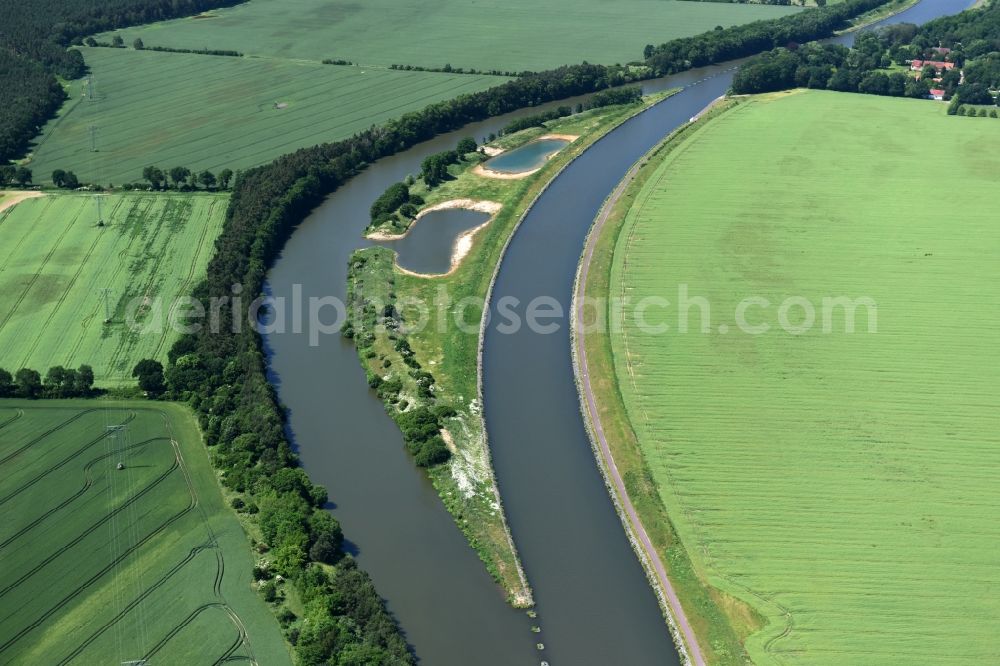 Aerial photograph Nielebock - Island Seedorf in the Elbe-Havel-Canal near Nielebock-Seedorf in the state Saxony-Anhalt