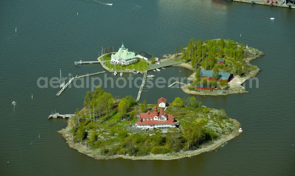 Aerial image Helsinki - Helsingfors - Island area Valkosaari - Ravintola - Luoto with the village center in Helsinki - Helsingfors in Finland