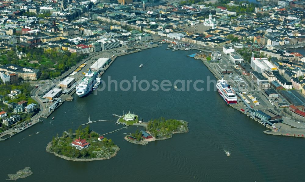 Helsinki - Helsingfors from above - Island area Valkosaari - Ravintola - Luoto with the village center in Helsinki - Helsingfors in Finland