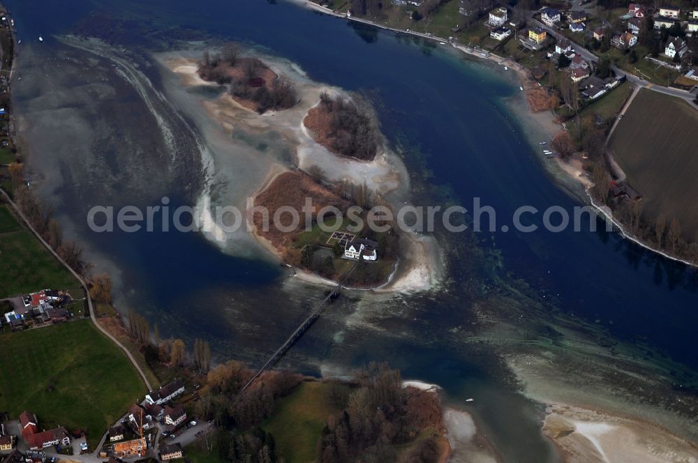 Stein am Rhein from the bird's eye view: Werd Island in the course of the river Rhine in the city Stein am Rhein in the canton of Schaffhausen in Switzerland