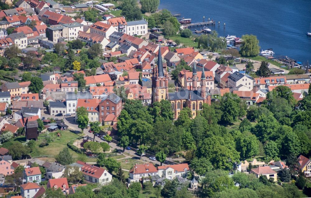 Werder (Havel) from above - Island area Werder with the village center in Werder (Havel) in the state Brandenburg, Germany