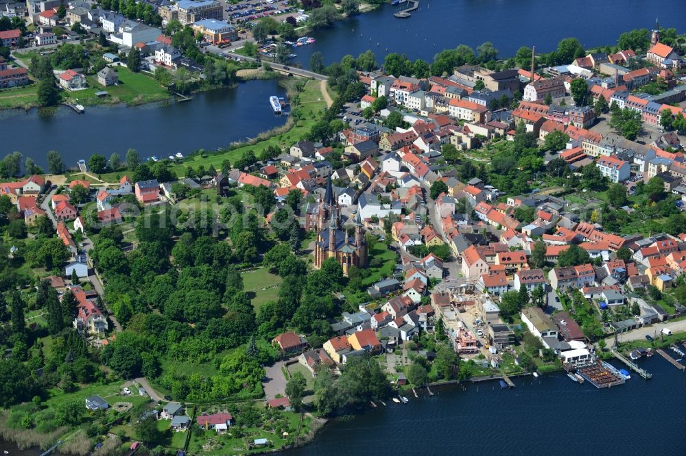 Werder Havel from above - Island to the Werder meadows on the banks of the Havel in Werder in Brandenburg