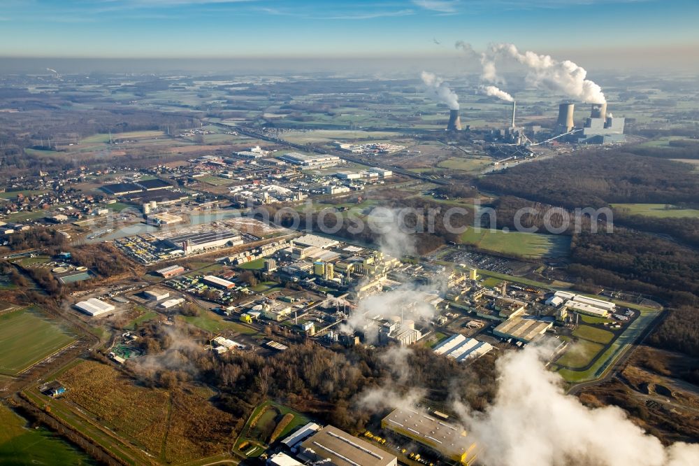 Aerial image Hamm - Industrial and commercial area with RWE power plant Westfalen in Hamm in the state North Rhine-Westphalia