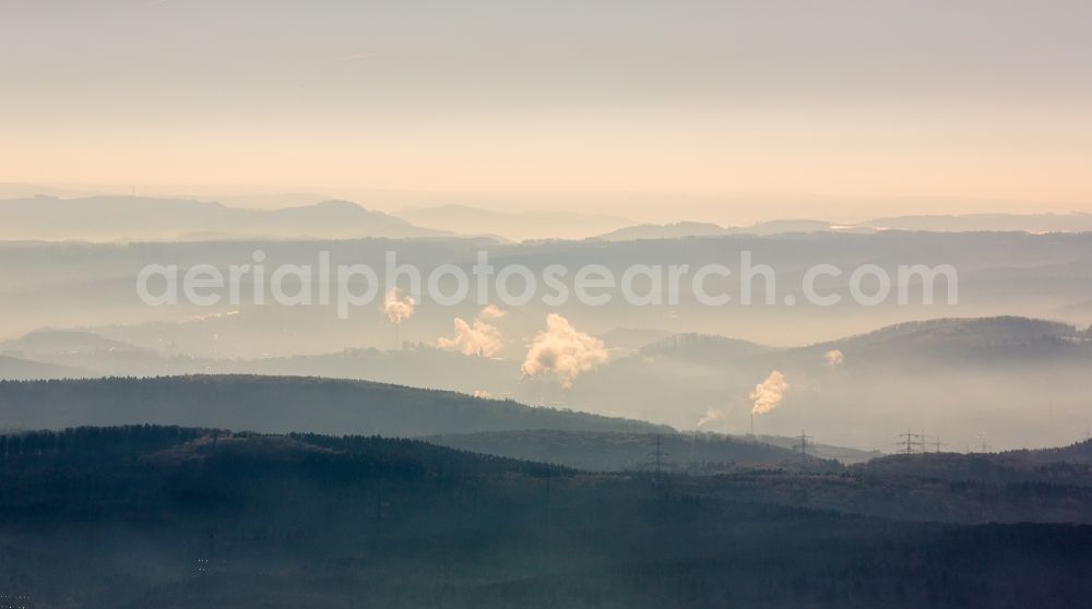 Aerial image Ense - Inversion - Weather conditions at the horizon Sauerland in Ense in the state North Rhine-Westphalia