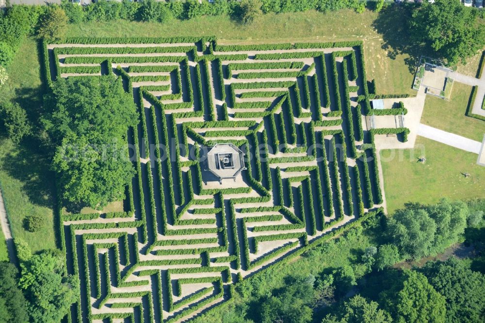 Bad Salzuflen from the bird's eye view: Maze - Labyrinth in Bad Salzuflen in the state North Rhine-Westphalia