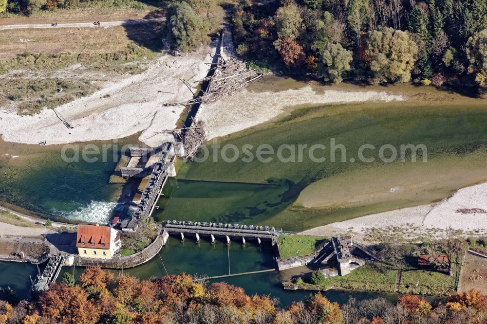 Aerial image Pullach im Isartal - Weir at Grosshesselohe near Pullach in the Isartal in the state of Bavaria connects the Isar-Werkkanal with the Isar