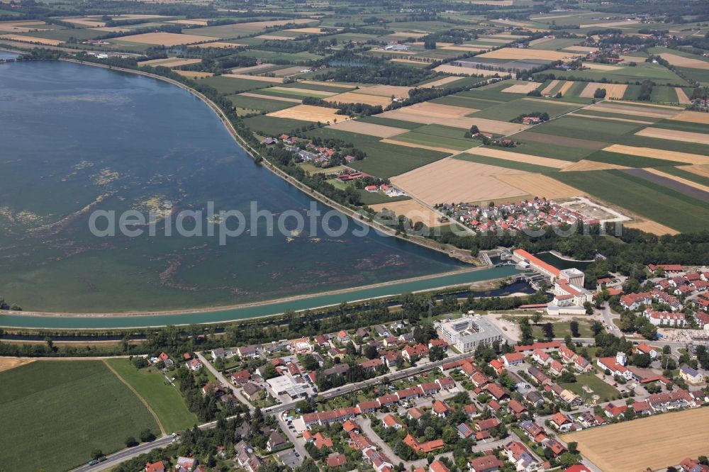 Aerial image Finsing - Impoundment and shore areas at the lake Ismaninger Speichersees in Finsing in the state Bavaria