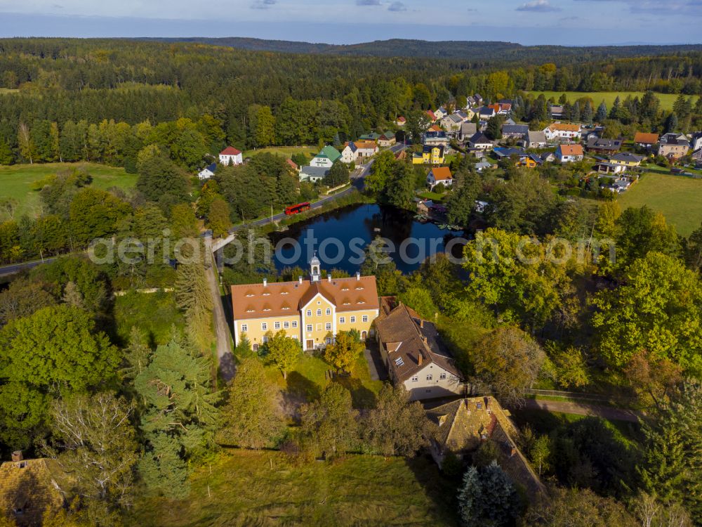 Tharandt from the bird's eye view: Grillenburg hunting lodge in Tharandt in the state of Saxony, Germany