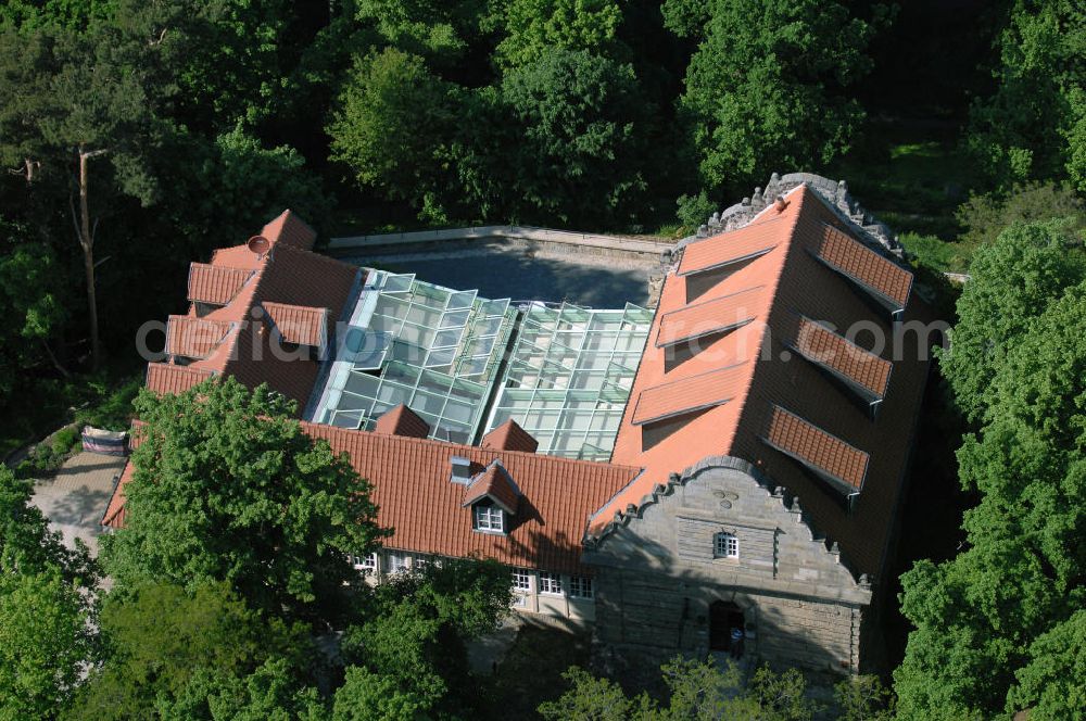 Aerial image HALBERSTADT - Blick auf das Jagdschloss Spiegelsberge im Landschaftsschutzpark Spiegelsberge am Tiergarten in Halberstadt.