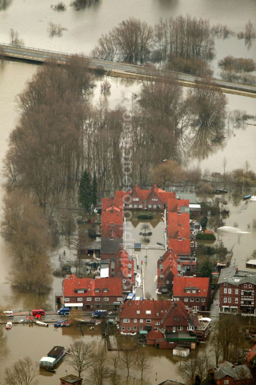 Aerial photograph Hitzacker - Century - Flood - Flooding on the banks of the Elbe in Lower Saxony in Hitzacker