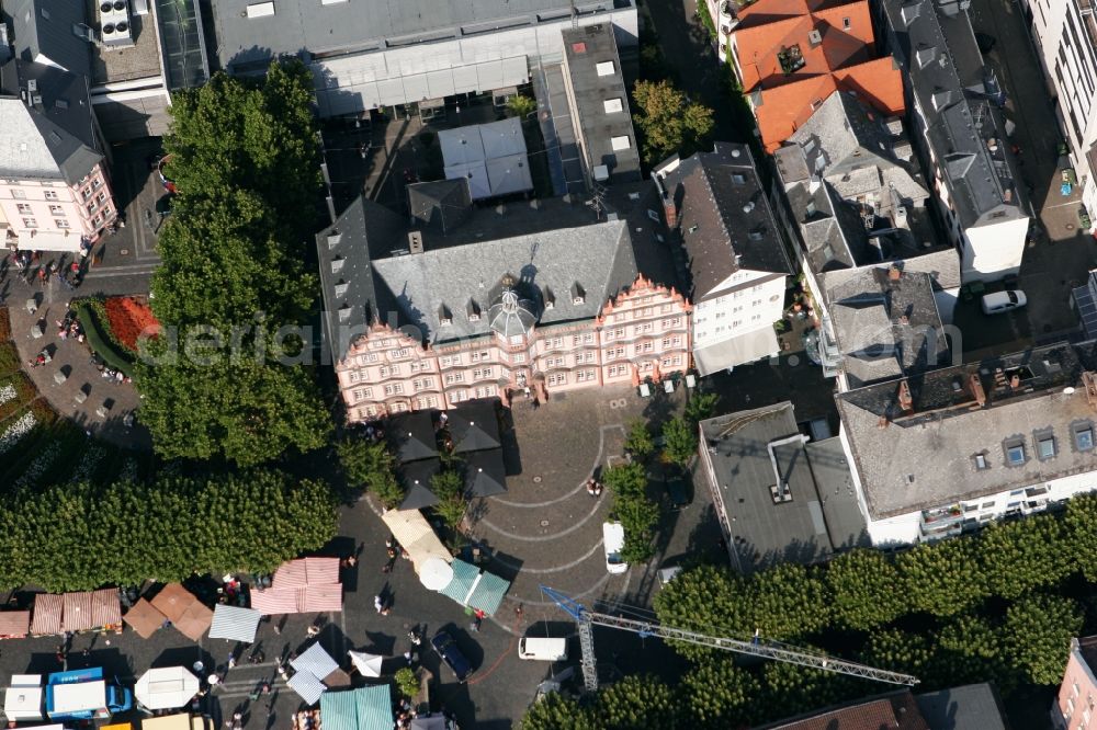 Mainz from the bird's eye view: The building of the Johannes-Gutenberg Museum on the Liebfrauenstrasse in Mainz in Rhineland-Palatinate