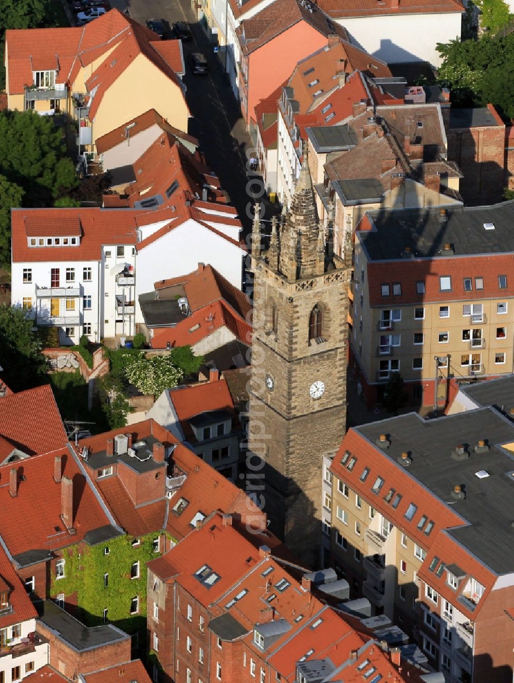 Aerial image Erfurt - At the corner of John Street - Franke street in the old town of Erfurt in Thuringia is the John Tower. He once belonged to John, meanwhile, demolished church. The John Tower serves as a bell tower of the Augustinian monastery