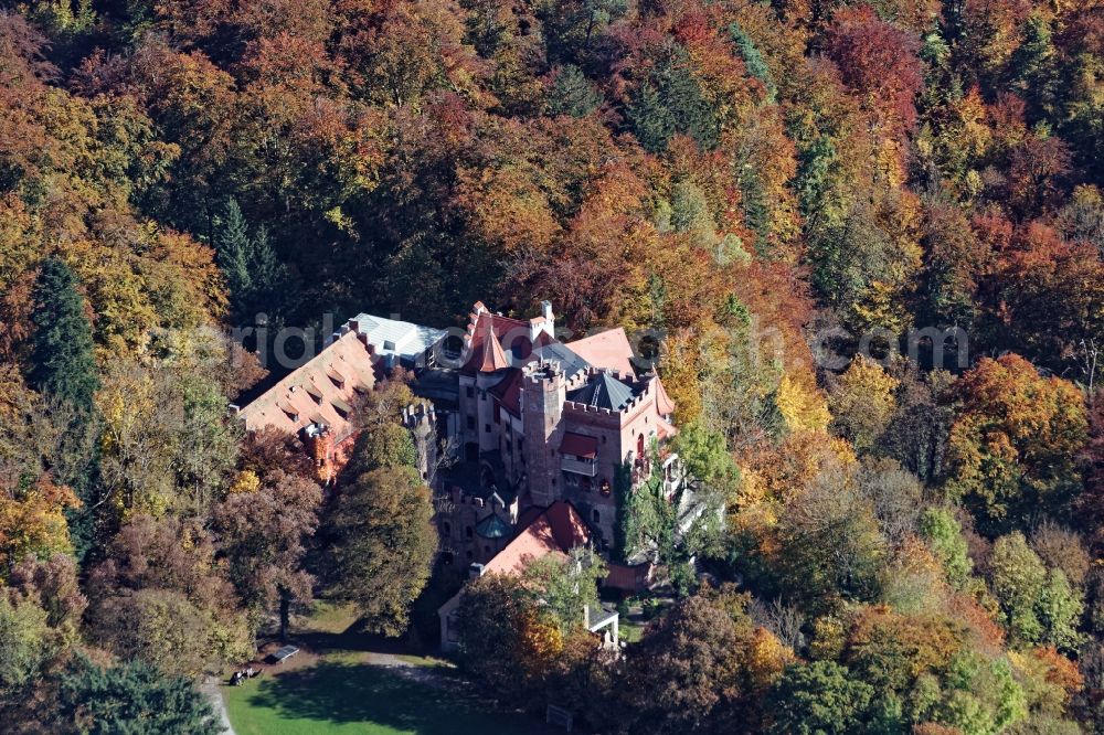 Aerial photograph Pullach im Isartal - Building of the hostel Burg Schwaneck in Pullach im Isartal in the state Bavaria