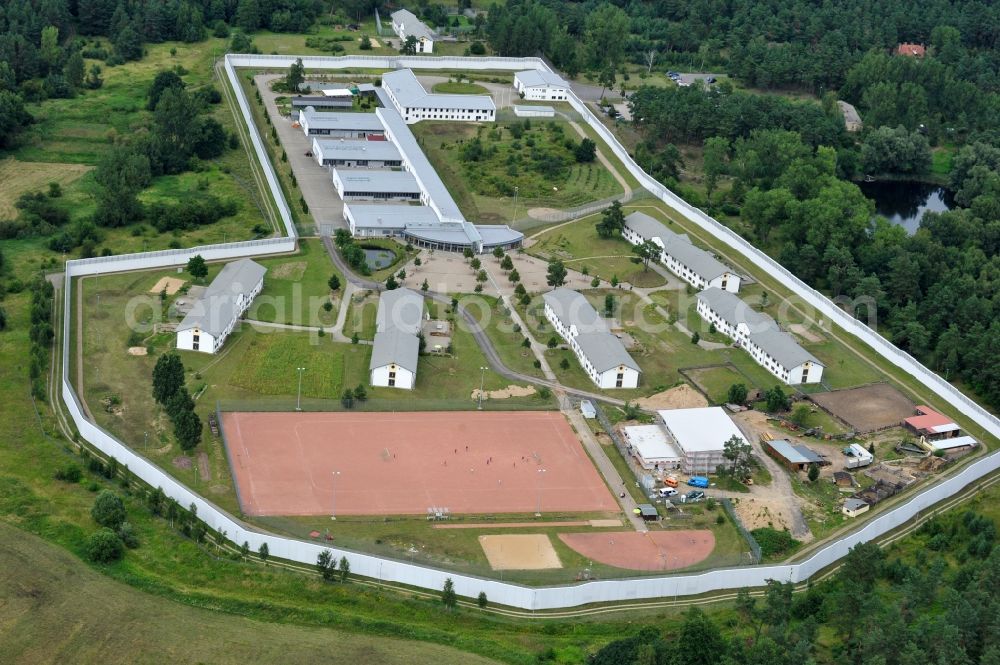 Neustrelitz from the bird's eye view: Prison grounds and high security fence Prison on Kaulksee in the district Fuerstensee in Neustrelitz in the state Mecklenburg - Western Pomerania, Germany