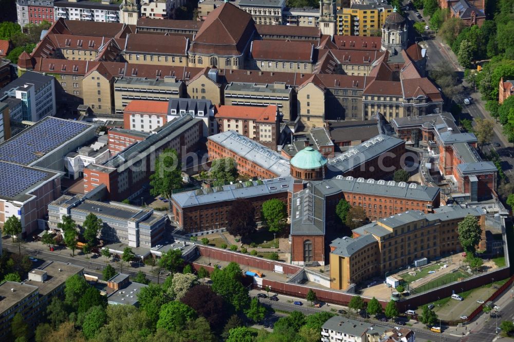 Berlin Moabit from above - Prison JVA Moabit - Detention Center in Berlin