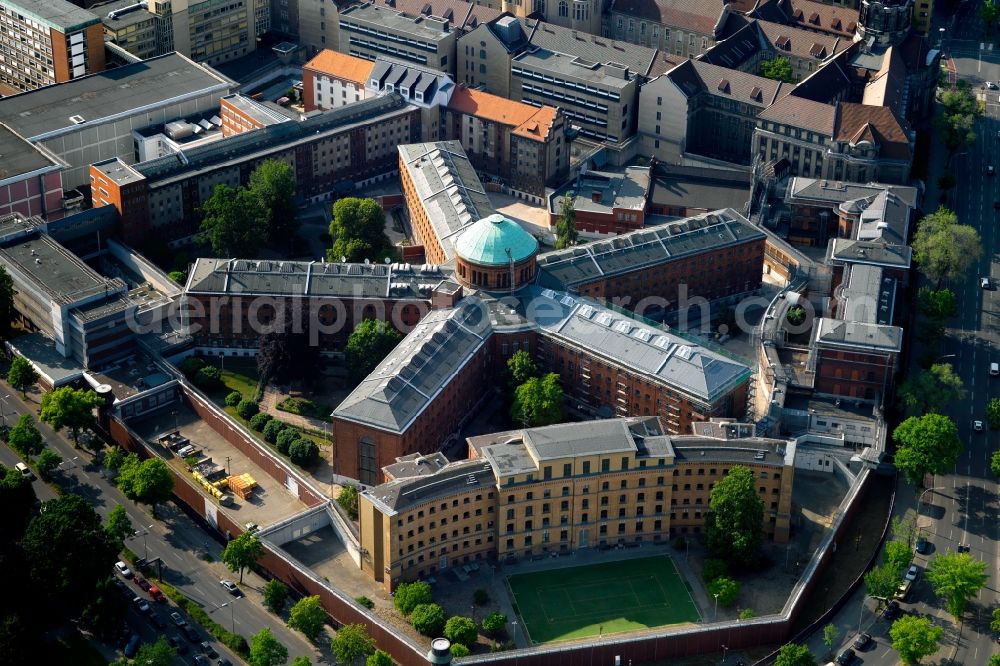 Aerial photograph Berlin - Prison JVA Moabit - Detention Center in Berlin