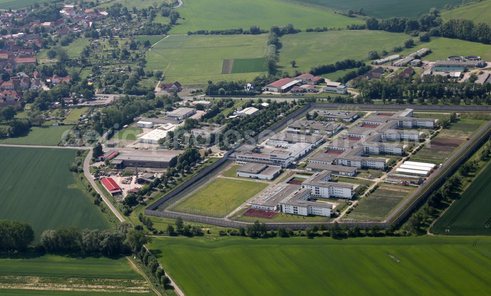 Aerial image Tonna - Prison grounds and high security fence Prison in the district Graefentonna in Tonna in the state Thuringia, Germany