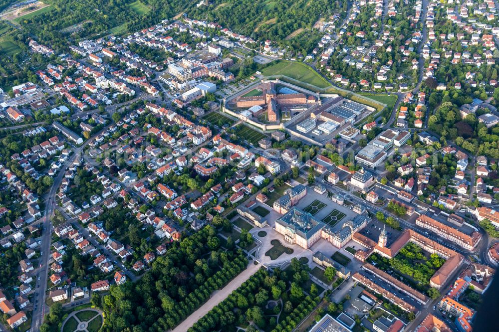 Bruchsal from the bird's eye view: Prison grounds and high security fence Prison on street Schoenbornstrasse in the district Untergrombach in Bruchsal in the state Baden-Wuerttemberg, Germany