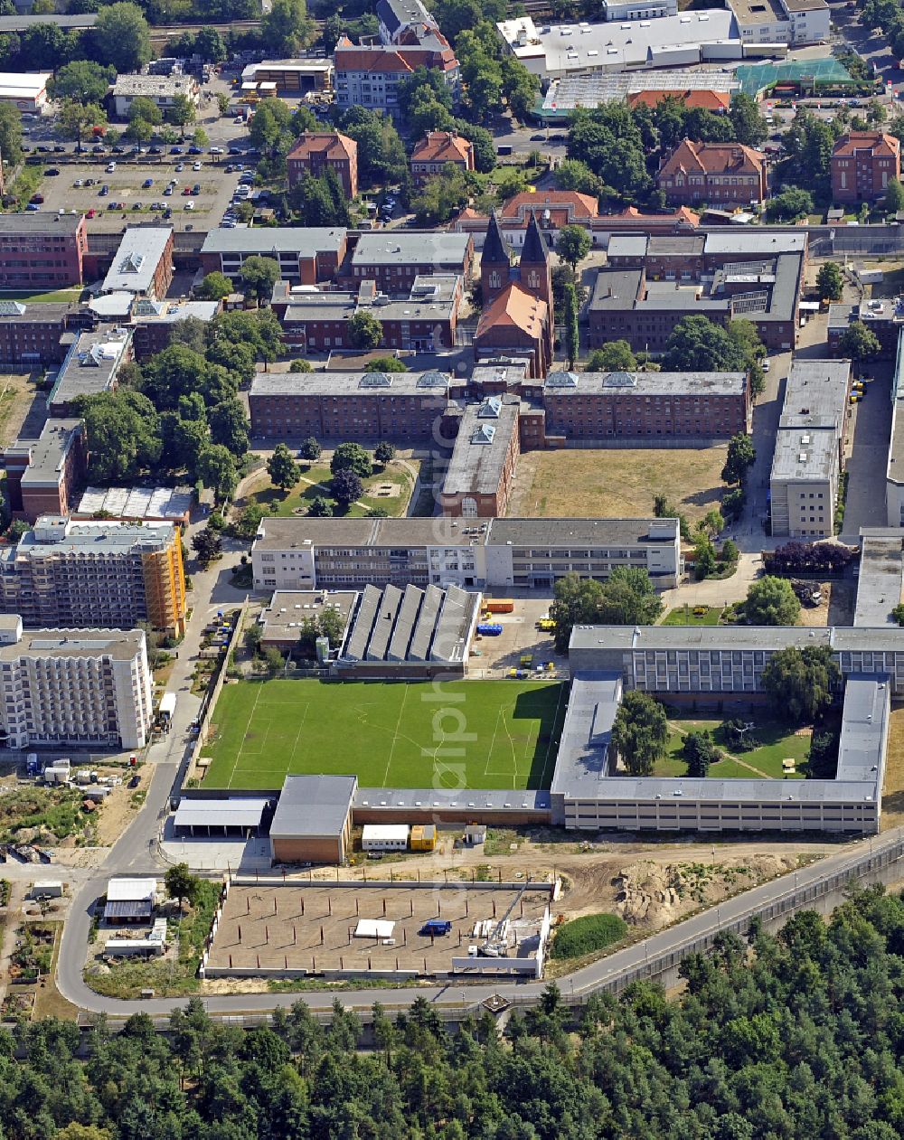 Berlin from above - Prison grounds and high security fence Prison Tegel on Seidelstrasse in the district Reinickendorf in Berlin, Germany