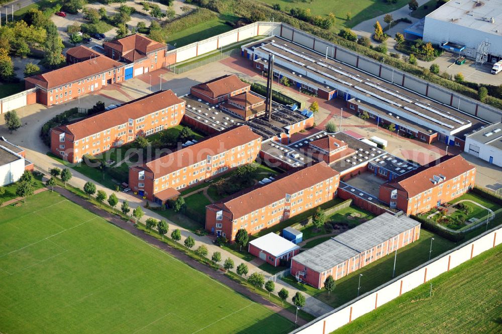 Aerial image Uelzen - Die JVA Uelzen liegt in der Lüneburger Heide, Niedersachsen. Sie besteht aus 6 Häusern mit 268 Plätzen. The prison Uelzen has space for 268 prisoners.