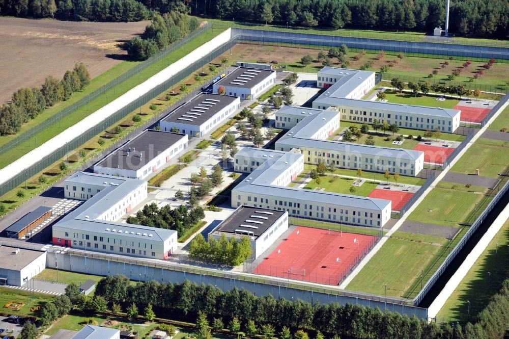 Wulkow from above - Prison grounds and high security fence Prison Justizvollzugsanstalt Nord-Brandenburg Teilanstalt Neuruppin-Wulkow in Wulkow in the state Brandenburg, Germany