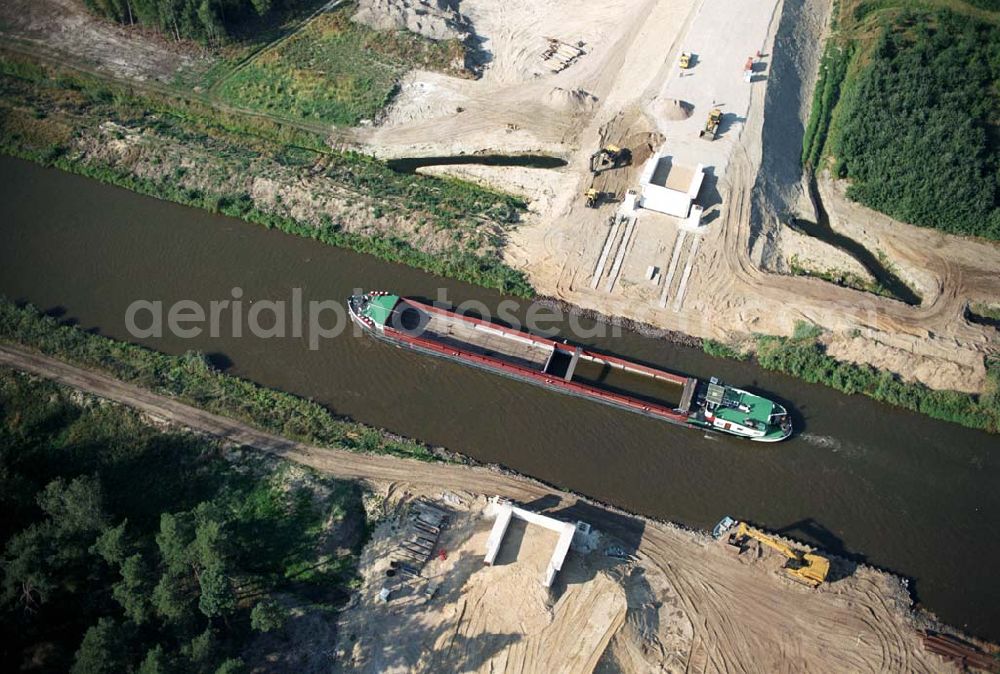 Genthin from above - Blick auf die Baustelle der Kader Brücke östlich von Genthin