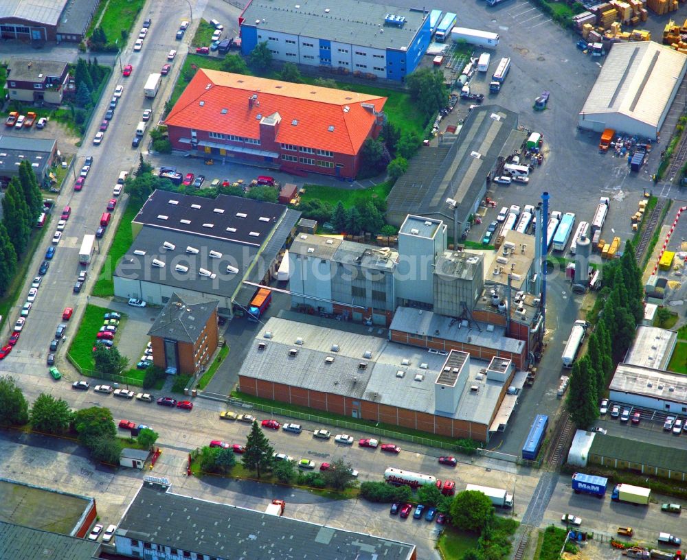 Berlin from the bird's eye view: Buildings and production halls on the factory premises of the coffee roasting Alois Dallmayr KG in the district Neukoelln in Berlin, Germany