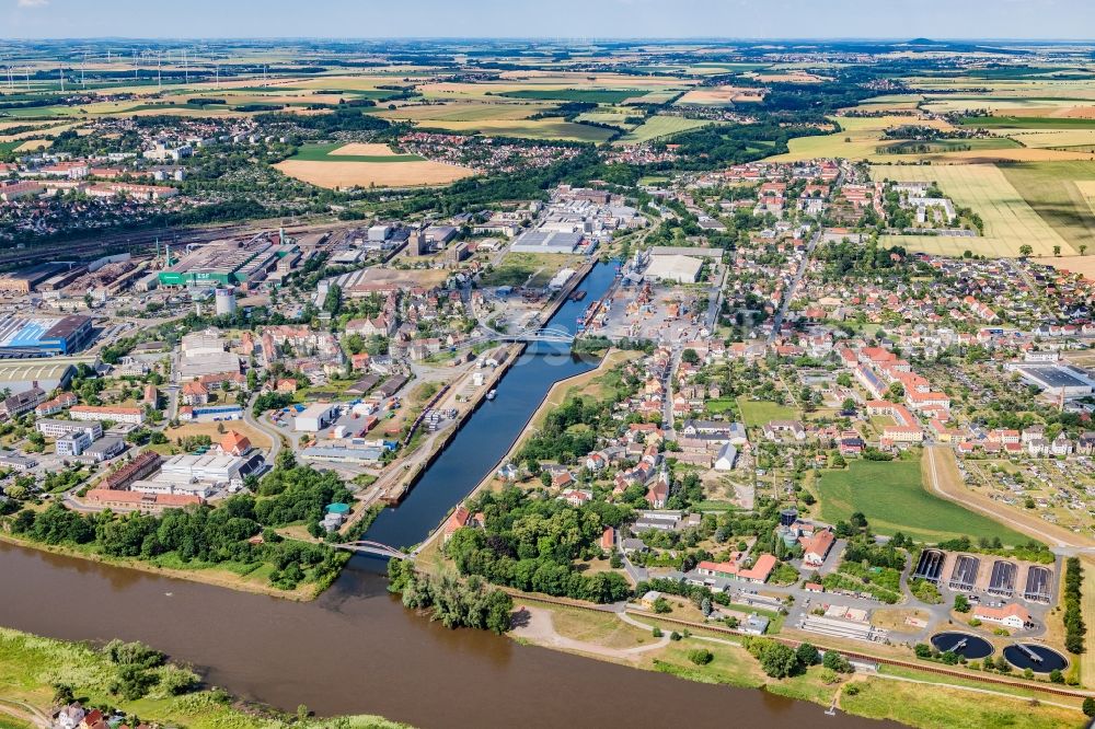 Aerial image Riesa - Ship moorings at the inland harbor basin on the banks of the Elbe in the district Groeba in Riesa in the state Saxony, Germany