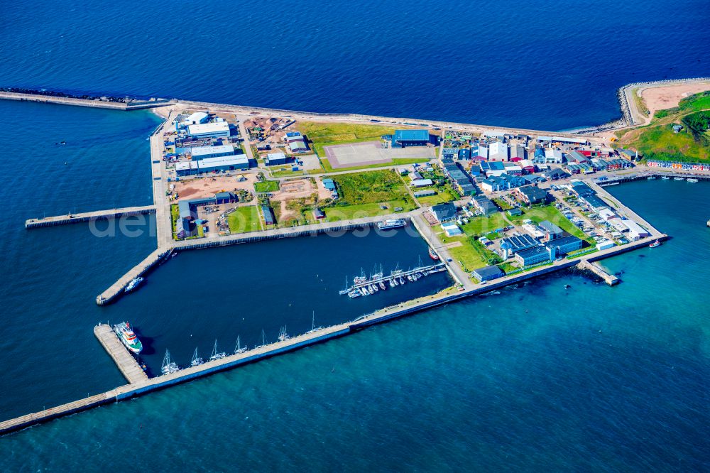 Helgoland from the bird's eye view: Ship moorings at the inland harbor basin on the banks of Suedhafen on street Nordkaje Suedhafen in Helgoland in the state Schleswig-Holstein, Germany