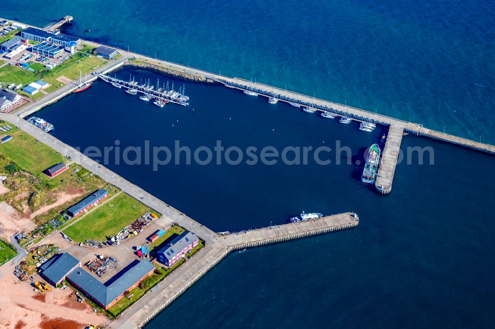 Helgoland from above - Ship moorings at the inland harbor basin on the banks of Suedhafen on street Nordkaje Suedhafen in Helgoland in the state Schleswig-Holstein, Germany