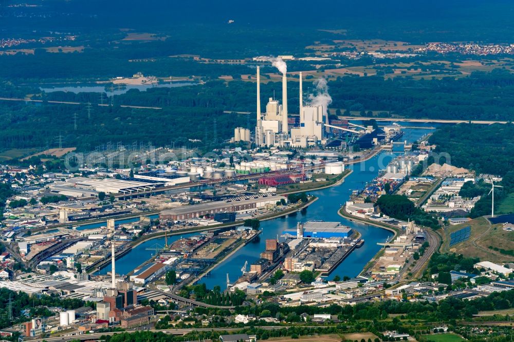 Karlsruhe from above - Quays and boat moorings at the port of the inland port Rhine in Karlsruhe in the state Baden-Wurttemberg, Germany