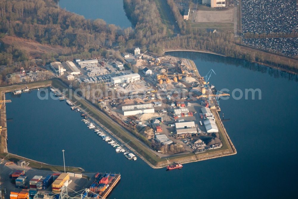 Aerial image Germersheim - Quays and boat moorings at the port of the inland port of the Rhine river in Germersheim in the state Rhineland-Palatinate, Germany