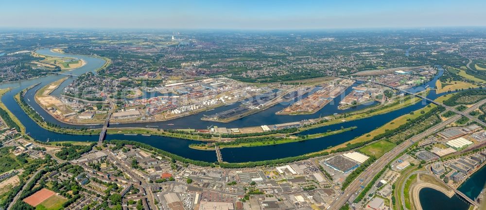 Aerial photograph Duisburg - Quays and boat moorings at the port of the inland port on Rhein and on Ruhr in the district Ruhrort in Duisburg in the state North Rhine-Westphalia, Germany