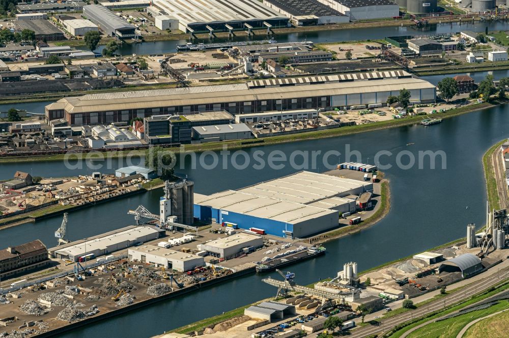 Karlsruhe from above - Quays and boat moorings at the port of the inland port Rheinhafen in Karlsruhe in the state Baden-Wuerttemberg, Germany