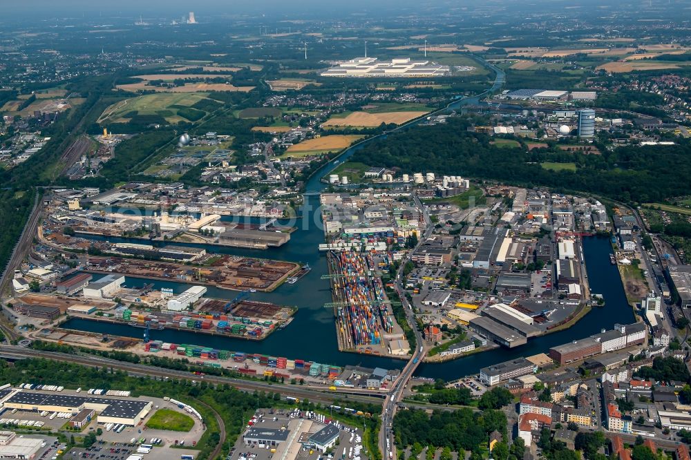 Dortmund from above - Wharves and piers with ship loading terminals in the inner harbor in Dortmund in the state North Rhine-Westphalia