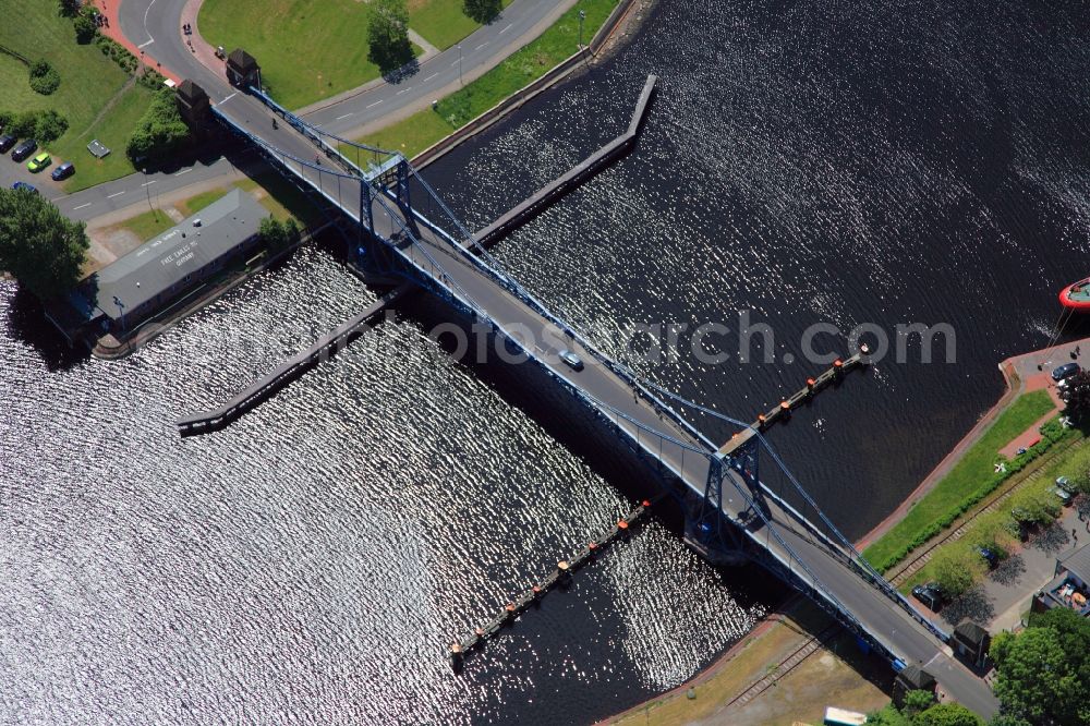 Aerial image Wilhelmshaven - Kaiser-Wilhelm-Brücke in Wilhelmshaven in Lower Saxony