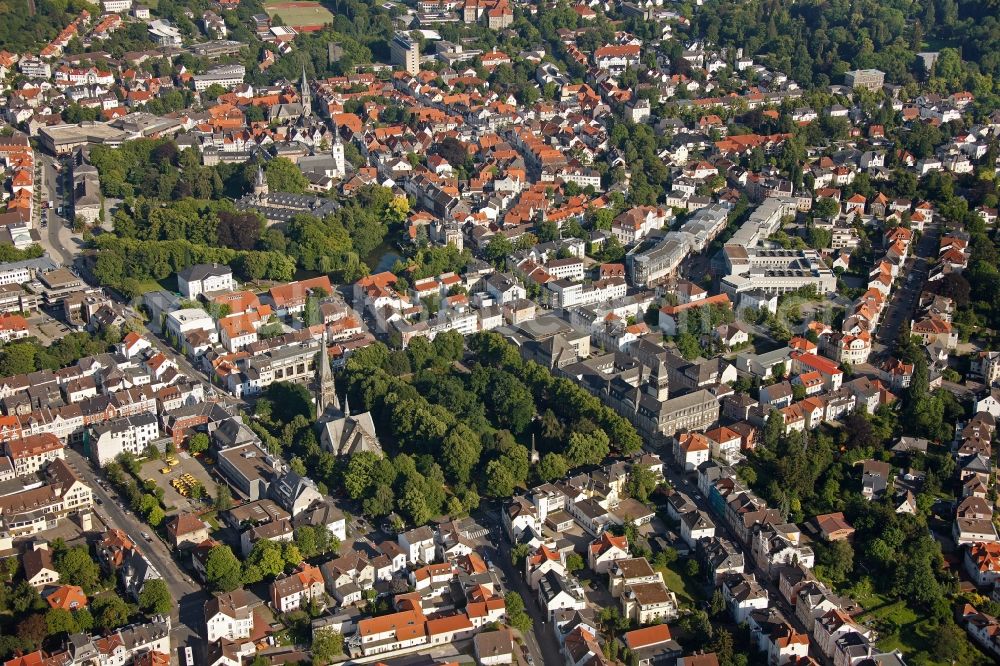 Detmold from the bird's eye view: View of the Kaiser-Wilhelm-Platz in Detmold in the state of North-Rhine Westphalia