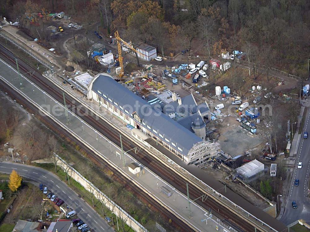 Aerial photograph Potsdam - 24.11.2004 Potsdam, Blick auf den fast fertig rekonstruierten Kaiserbahnhof in Potsdam.