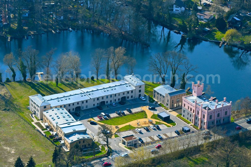 Aerial photograph Potsdam - New multi-family residential complex along the federal street 2 in the district Neu Fahrland in Potsdam in the state Brandenburg, Germany