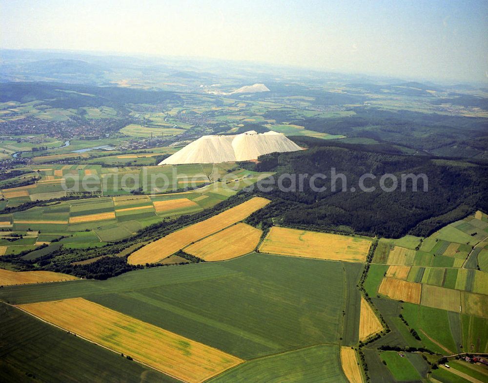 Widdershausen from above - Abraumhalden der Kalibergwerke in der Nähe des Ortes Widdershausen an der Werra in Thüringen. The potash mine near to Widdershausen at the river Werra in Thuringia.