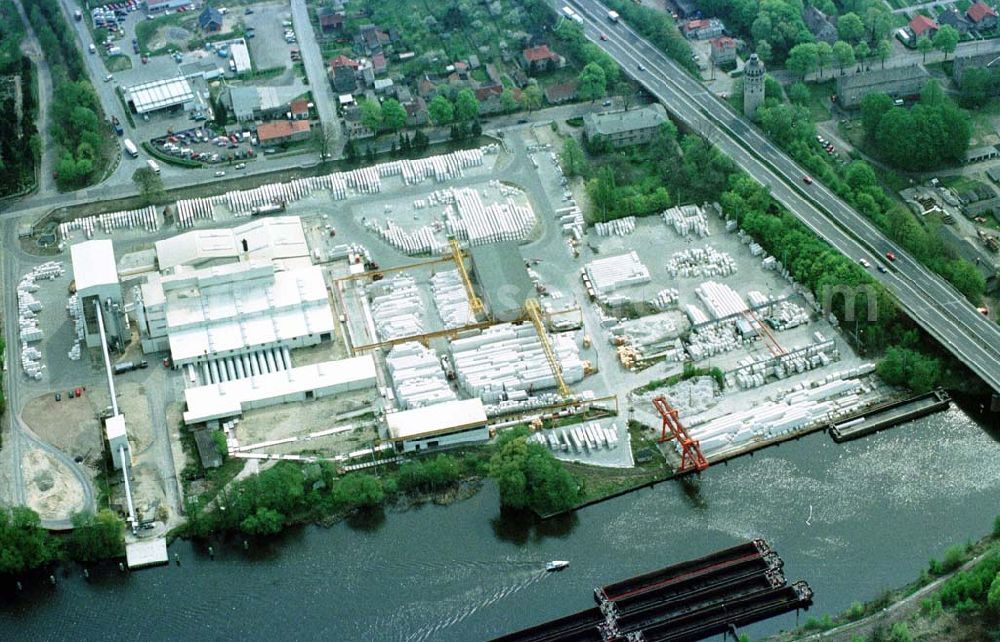 Königs Wusterhausen from above - Kalksandsteinwerk an der Autobahn bei Königs-Wusterhausen.