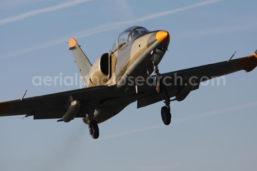 Aerial image Bitburg - Kampfjet Aero L-39 Albatros auf dem Flugplatz Bitburg EDRB / Rheinland-Pfalz. Die L-39 war ursprünglich als einstrahliges Schulflugzeug der tschechischen Luftstreitkräfte entwickelt worden. Jet fighter Aero L-39 Albatros at the airfield Bitburg / Rhineland-Palatinate.