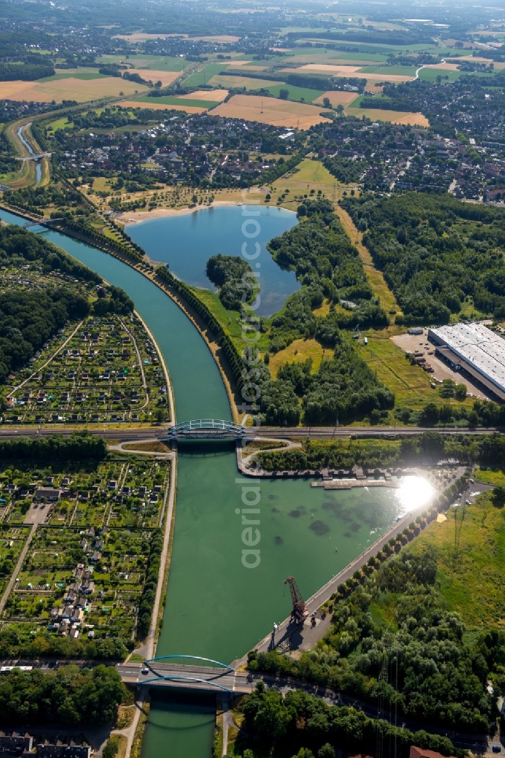 Aerial photograph Lünen - History channel and riparian areas of Datteln-Hamm-Kanal in Luenen in the state North Rhine-Westphalia