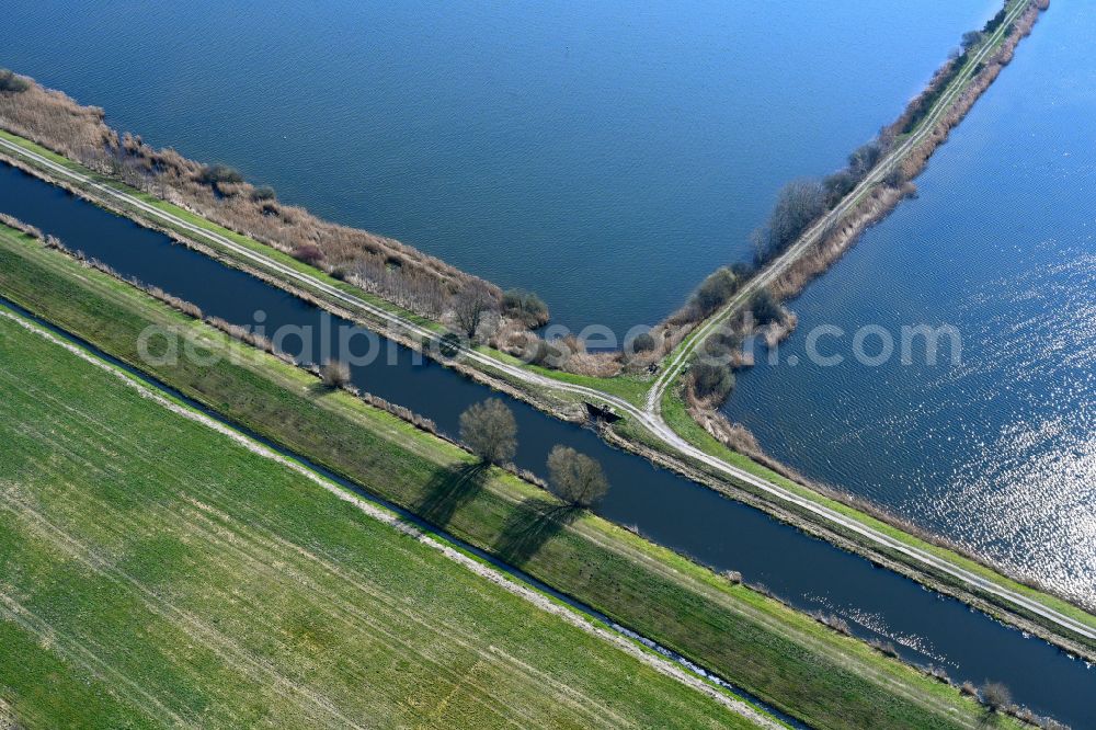 Aerial image Lewitz - Canal course and shore areas of the connecting canal Mueritz-Elde-Wasserstrasse in Lewitz in the state Mecklenburg - Western Pomerania, Germany