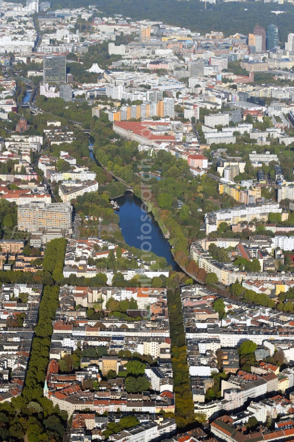 Berlin from above - Channel flow and river banks of the waterway shipping Landwehrkanal in the district Neukoelln in Berlin, Germany