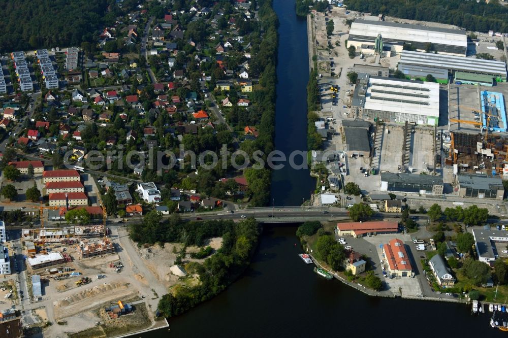 Berlin from above - Channel flow and river banks of the waterway shipping on Teltowkanal on shore of Dahme in the district Gruenau in Berlin, Germany