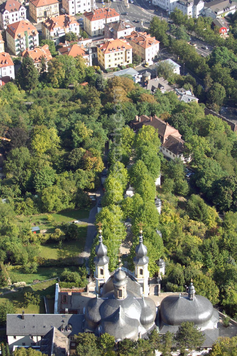 Aerial image Würzburg - Blick auf das Kapuzinerkloster Käppele in Würzburg Bayern. Käppele ist der volkstümliche Name einer Wallfahrtskirche in Würzburg, die 1748 von Balthasar Neumann anstelle einer kleinen Holzkapelle errichtet wurde. Diese ging auf einen Bildstock zurück, der 1640 von einem Mainfischer in seinem Weinberg während des Dreißigjährigen Kriegs errichtet wurde. Kontakt: Kapuzinerkloster Käppele Würzburg, Nikolausberg, 97082 Würzburg, Tel. +49(0)931 72670, Fax +49(0)931 7843872