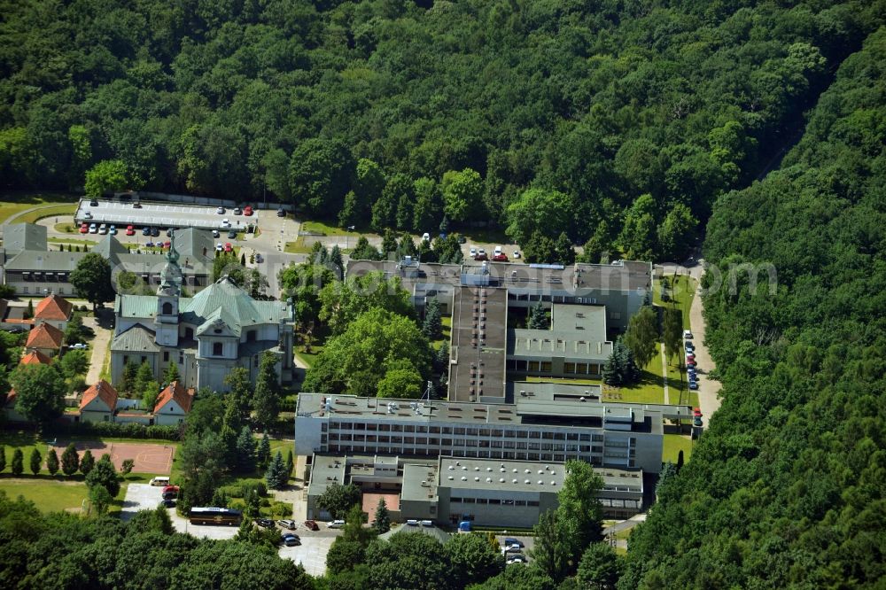 Aerial photograph Warschau - Cardinal Stefan Wyszynski University with the Church Parafia Bl E. Detkenska on Dewajtisin in Warsaw Masovian Voivodeship in Poland