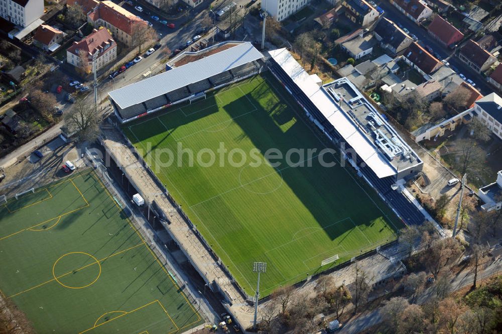 Potsdam Babelsberg from the bird's eye view: Das Karl-Liebknecht-Stadion in Babelsberg. Das Fußball-Stadion ist Heimspielstätte des SV Babelsberg 03 und des 1. FFC Rurbine Potsdam. Site of the rebuilding of the Stadium Karl-Liebknecht in Babelsberg.